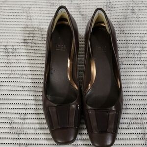 Vintage Styled Impo Brown Leather Shoes Size 8.5